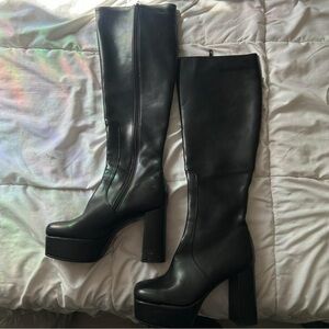 Black Knee-High Women's Platform Boots
